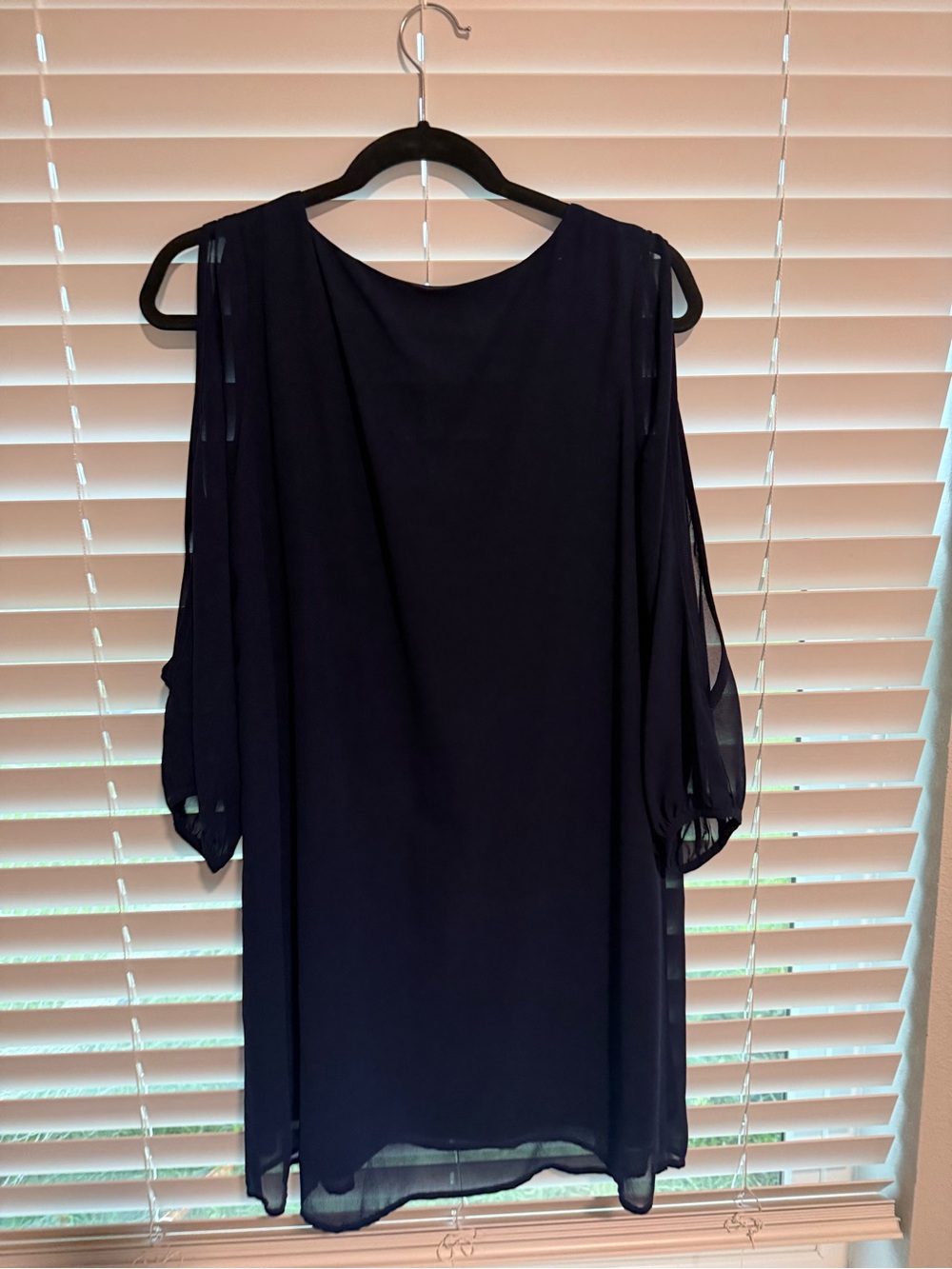 Lulu's Navy Cold-Shoulder Long Sleeve Midi Dress